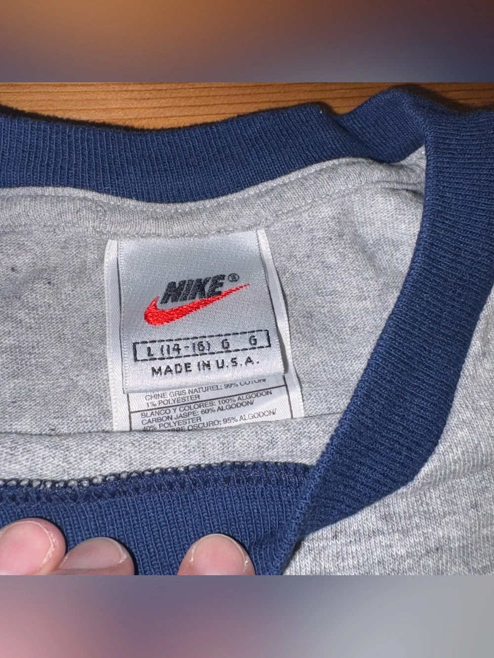 Nike Vintage 90s T-Shirt Youth L Mens Small Gray Swoosh Logo Short Sleeve Crew